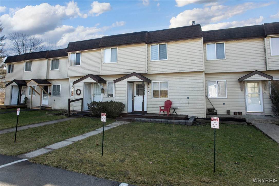 40 Pine Tree Village Road - Photo 1
