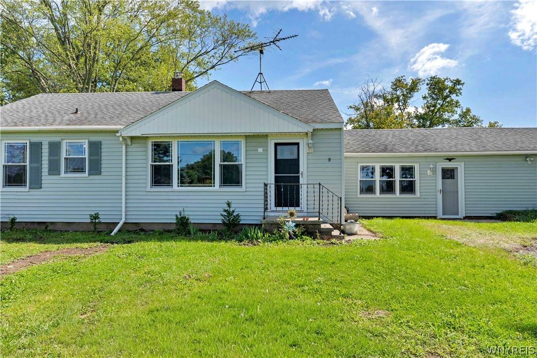 9187 Ellinwood Road - Photo 1