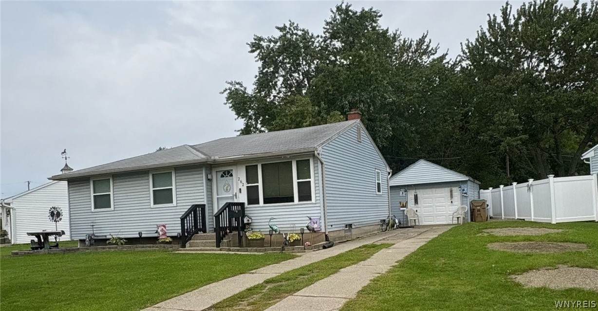262 Mcnaughton Avenue - Photo 1