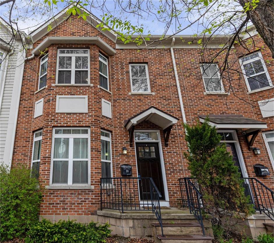 33 Plymouth Avenue - Photo 1