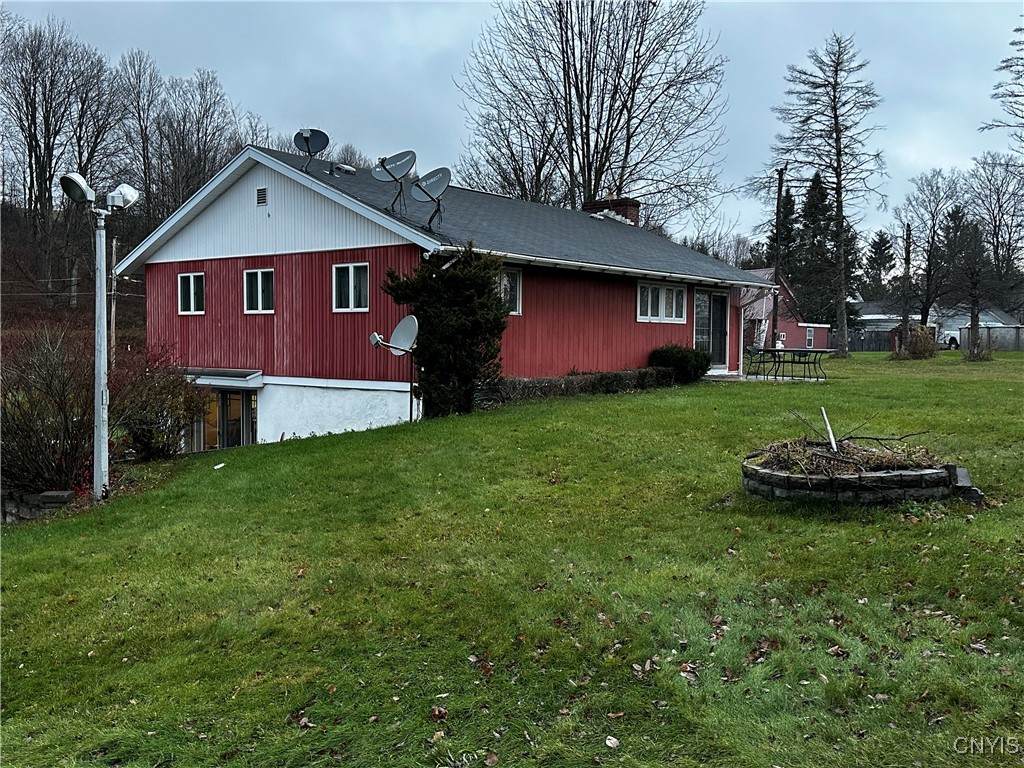 352 North Street - Photo 1