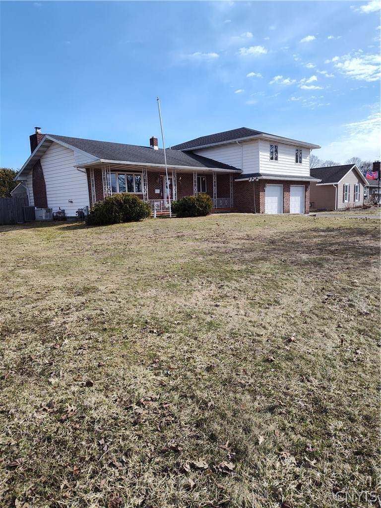 1610 George Street - Photo 1