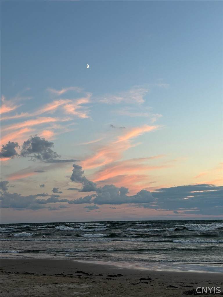 https://bt-photos.global.ssl.fastly.net/rochester/orig_boomver_3_S1709344-2.jpg