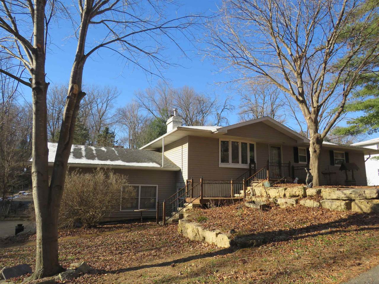 700 Elk Street - Photo 1