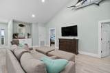 142 Channelview - Photo 19