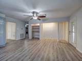 1540 Deberry - Photo 11