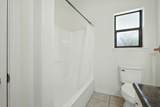 829 Redwood Ave - Photo 18