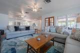 1604 Victoria - Photo 10