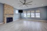 102 Angelfish - Photo 24