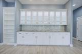 102 Angelfish - Photo 18