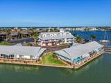 71 Nassau Dr #306 - Photo 33