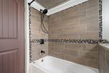 215 11TH ST - Photo 18