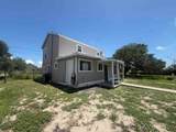 215 11TH ST - Photo 4