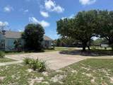 215 11TH ST - Photo 5