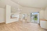 210 Oak Bay - Photo 9