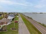 1703 Bayshores - Photo 35