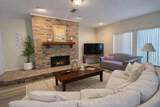 210 Oak Bay - Photo 4