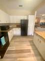 210 Oak Bay - Photo 9