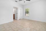 913 Redwood - Photo 19