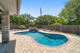 913 Redwood - Photo 29