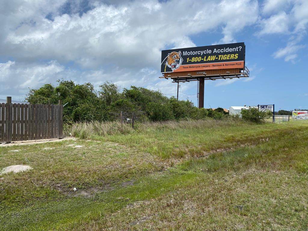000 Hwy 35 - Photo 1
