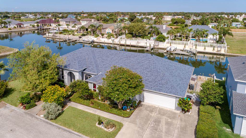 111 Dolphin - Photo 1