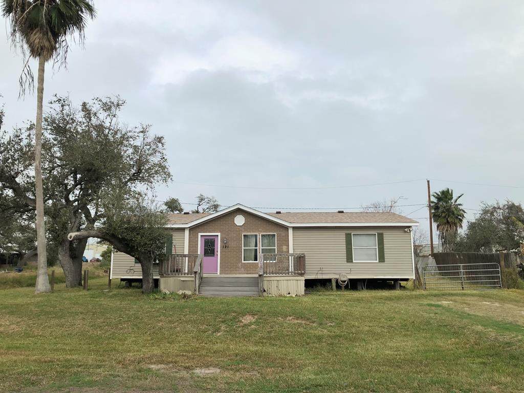 121 Copano Heights Blvd. - Photo 1