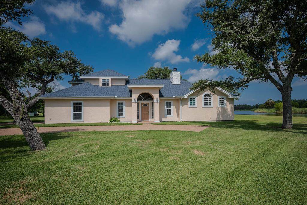 205 St Francis Circle - Photo 1