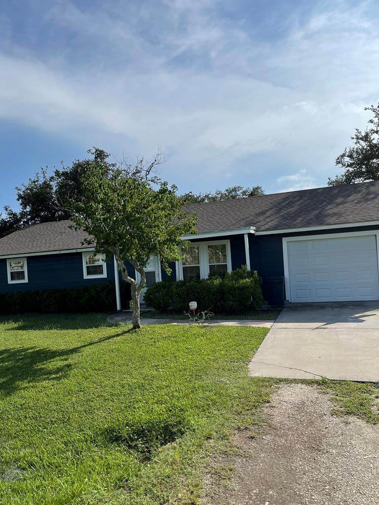 1301 West Terrace Blvd - Photo 1