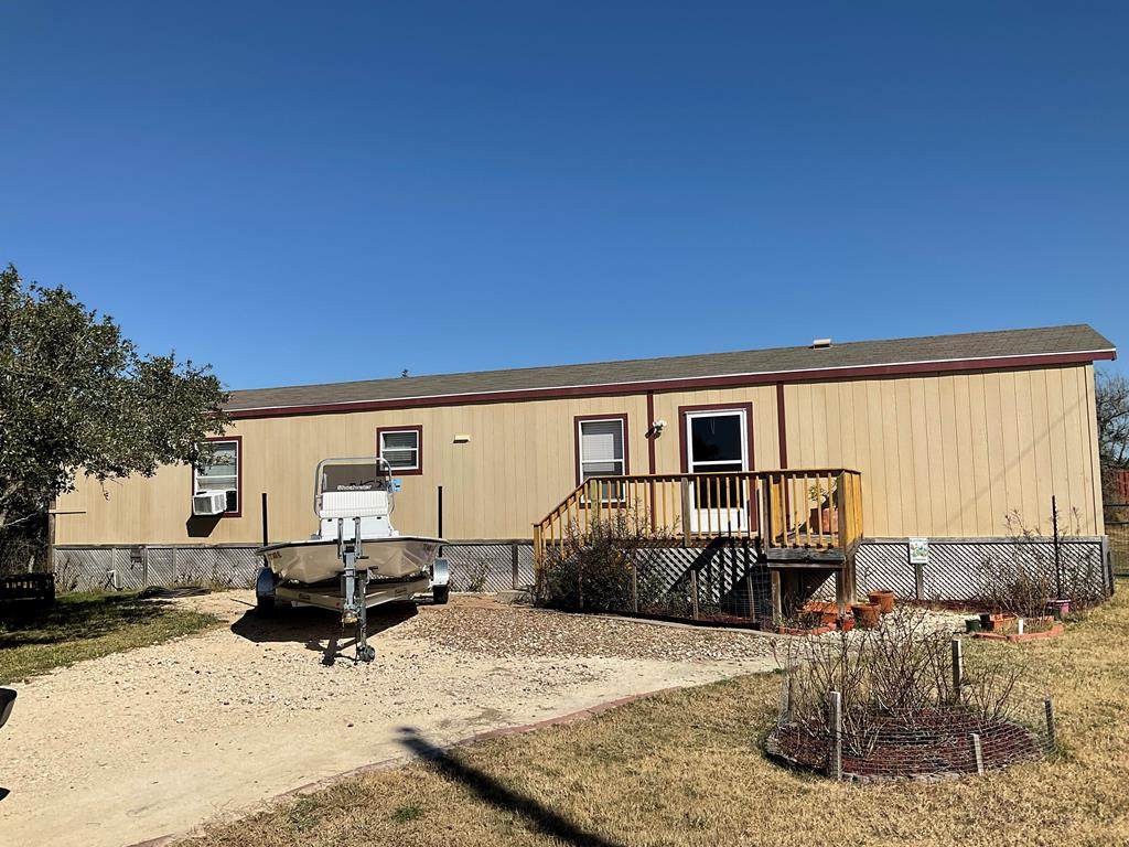 1042 Young Ave. - Photo 1