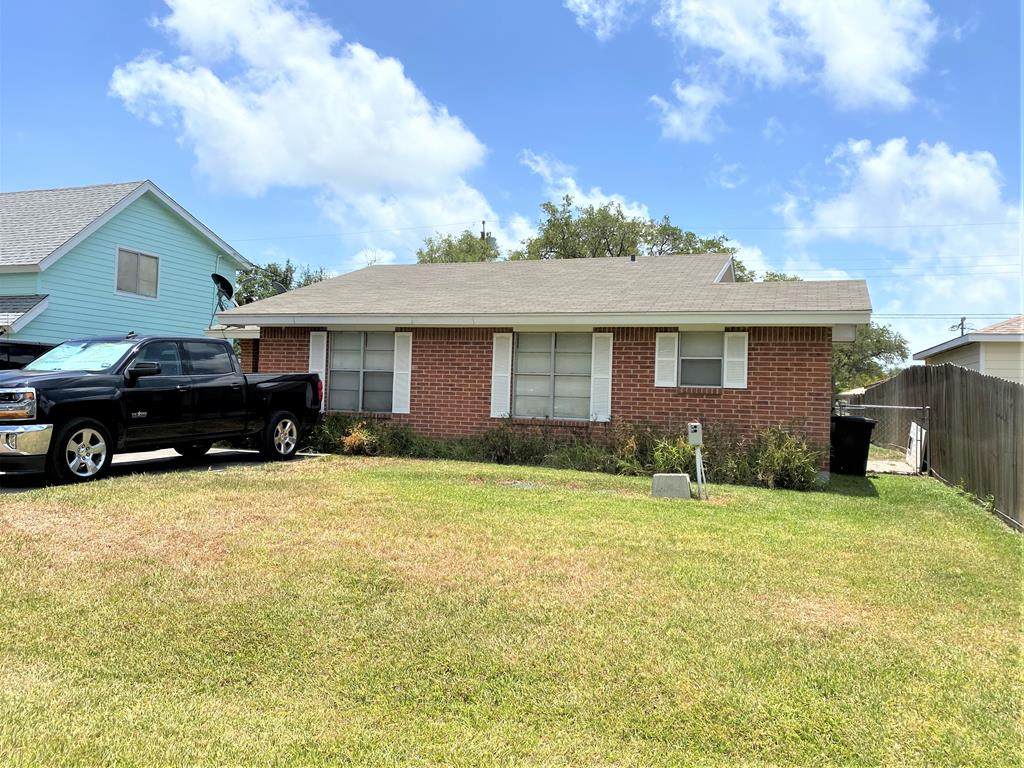 232 Winding Way - Photo 1