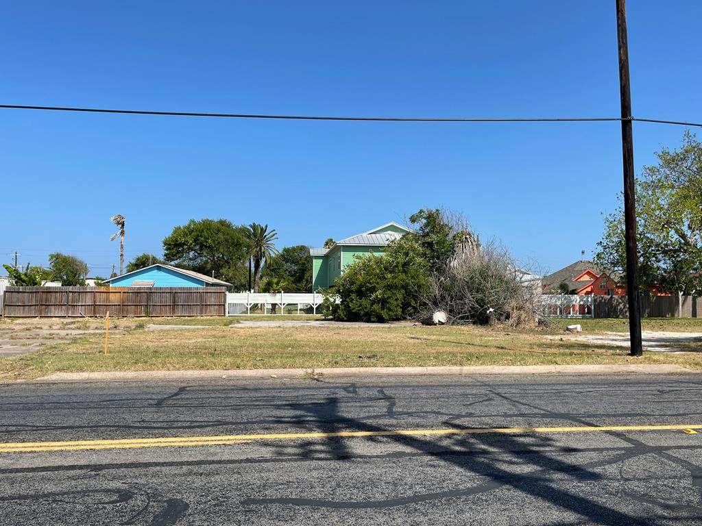 616 Church St - Photo 1