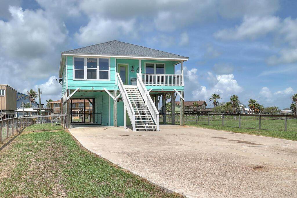 146 Lakeview - Photo 1