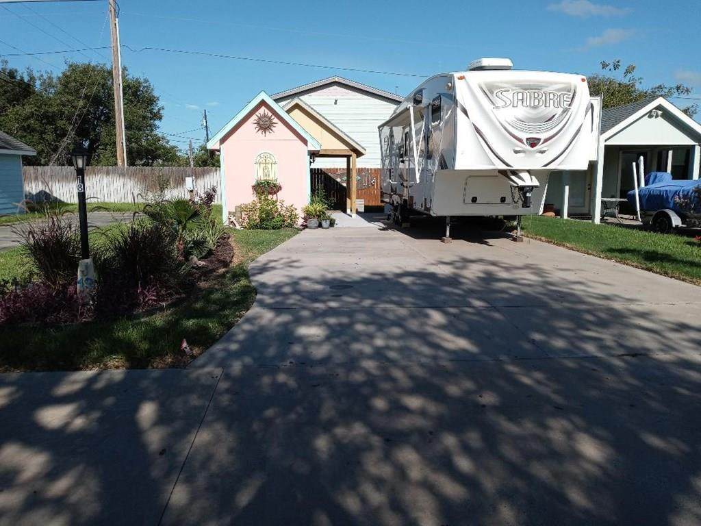 1406 Corpus Christi St #18 - Photo 1