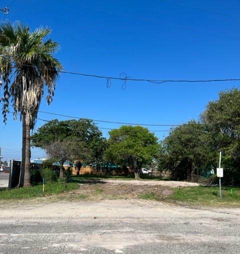513 Church St - Photo 1