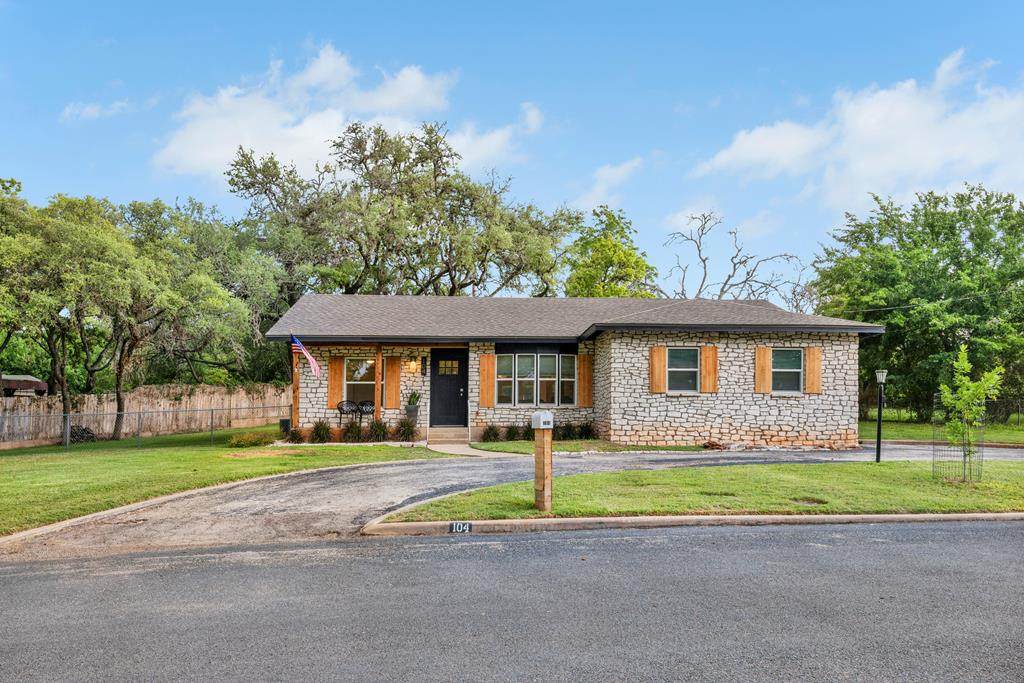 104 104 Glenwood - Photo 1