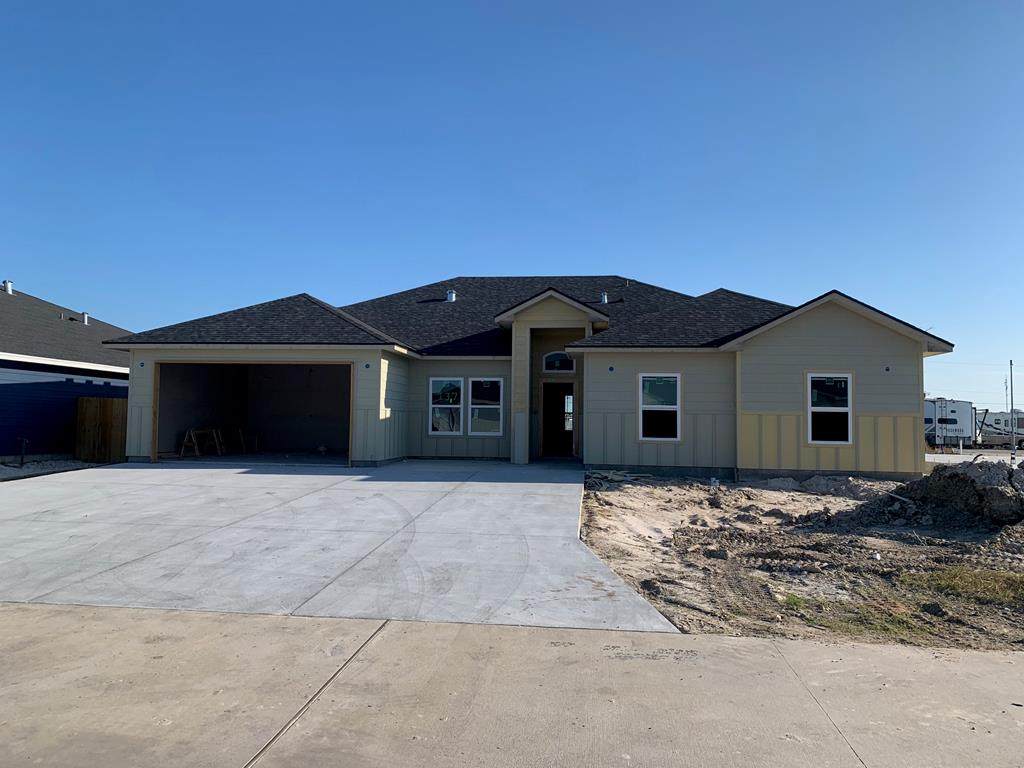 137 Shoalwater Way - Photo 1