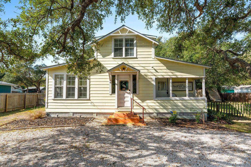 1027 N Austin - Photo 1
