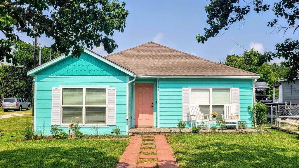 1118 Patton St - Photo 1