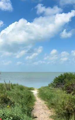 https://bt-photos.global.ssl.fastly.net/rockport/orig_boomver_1_148197-2.jpg