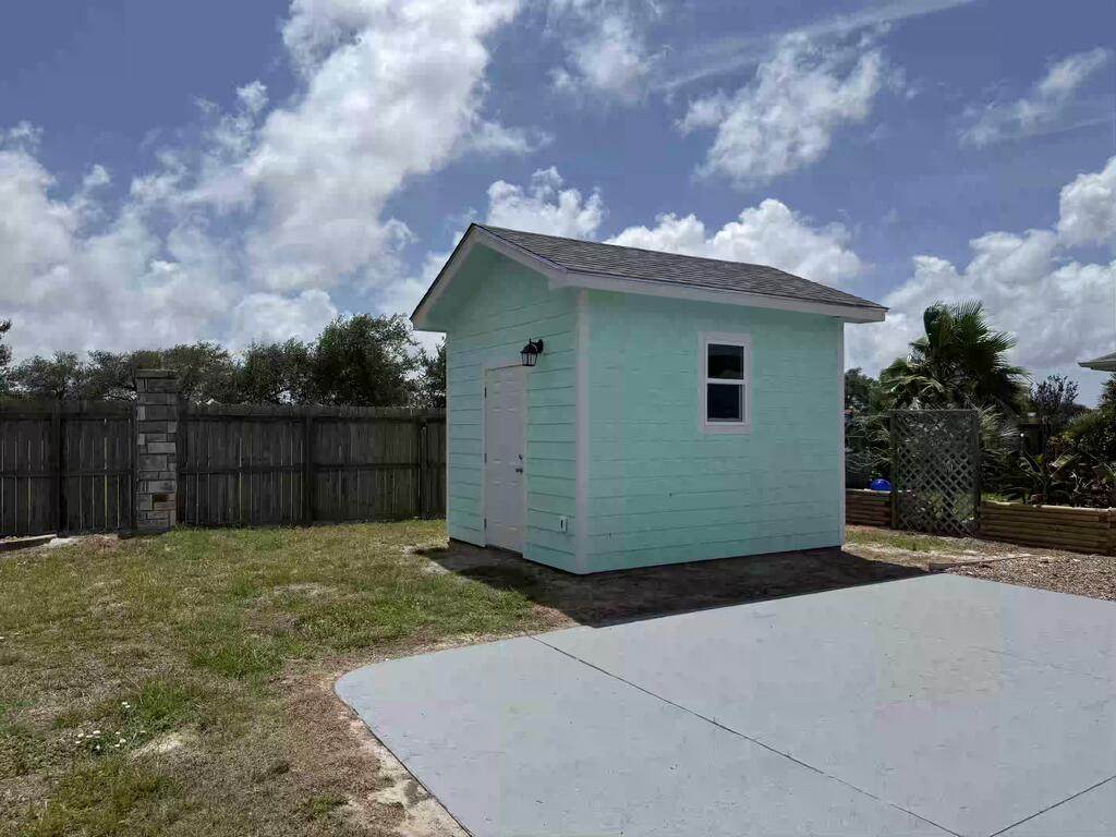 https://bt-photos.global.ssl.fastly.net/rockport/orig_boomver_2_148238-2.jpg