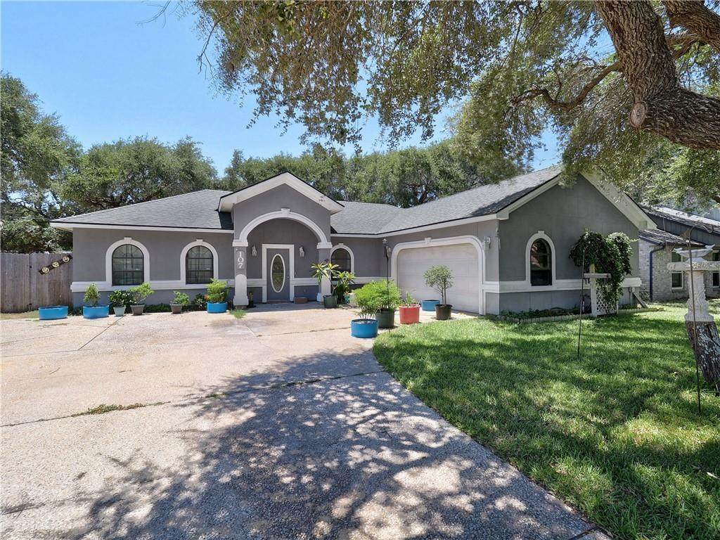 107 Pelican - Photo 1