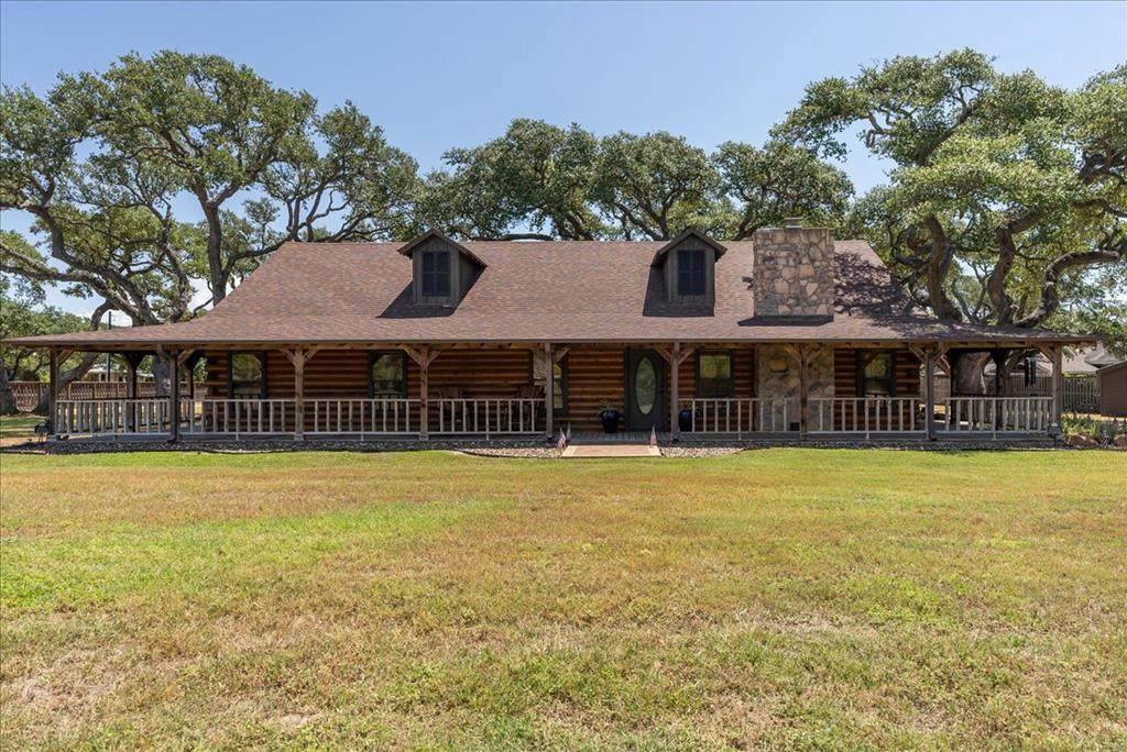 1040 Live Oak St - Photo 1