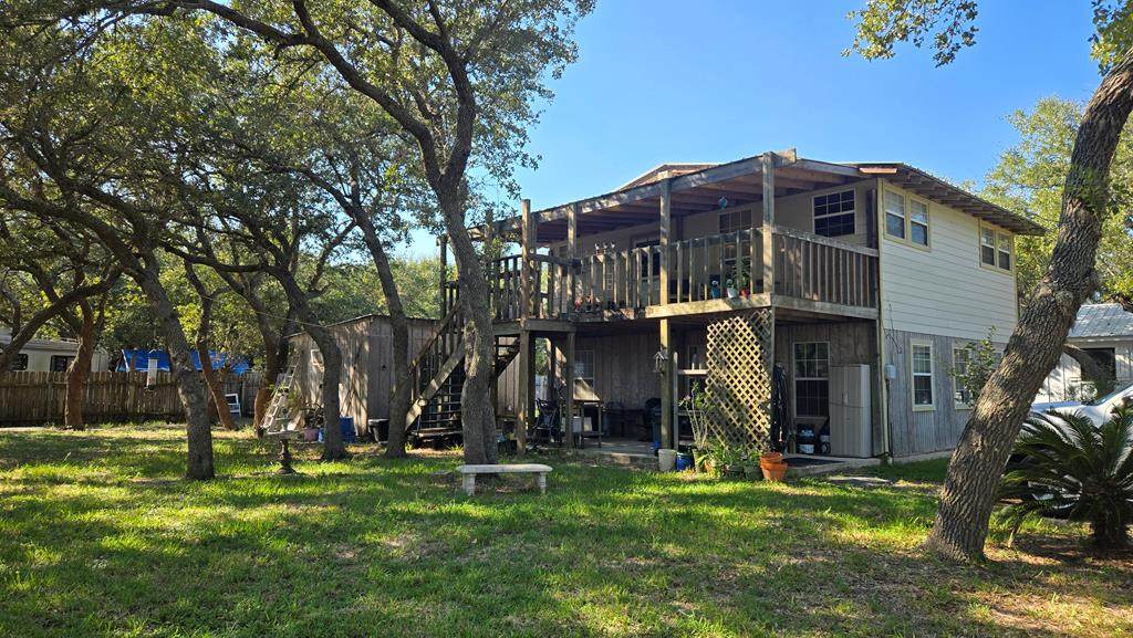 501 Steart St - Photo 1