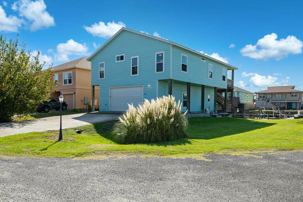181 Port St Claire - Photo 1