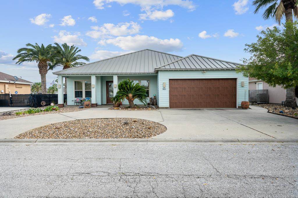 925 Pompano - Photo 1