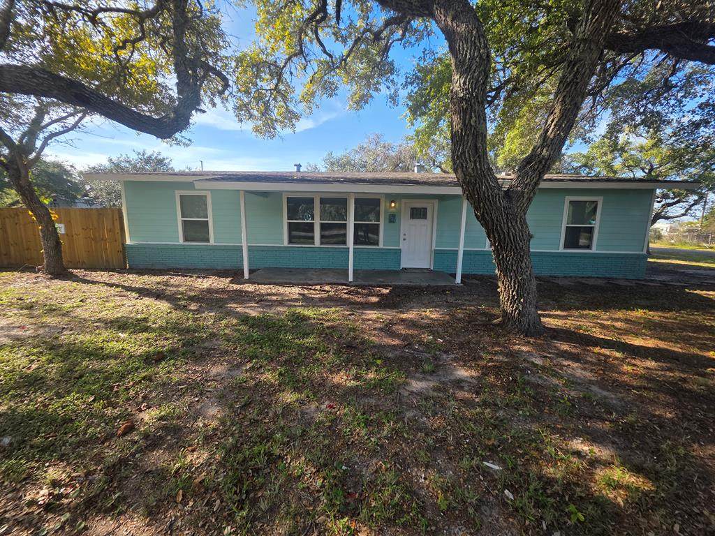 321 Donnie Dr - Photo 1