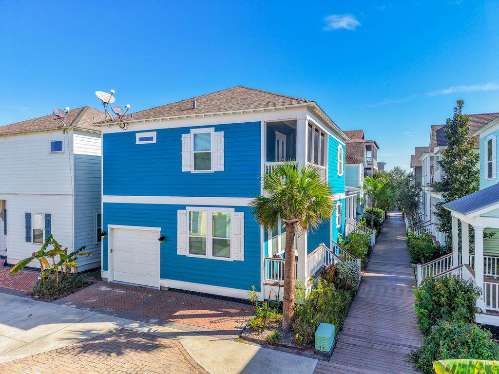 402 Sailhouse Way - Photo 1