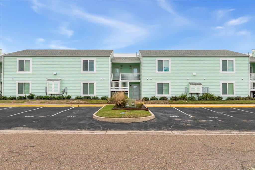 610 Lauderdale - Photo 1