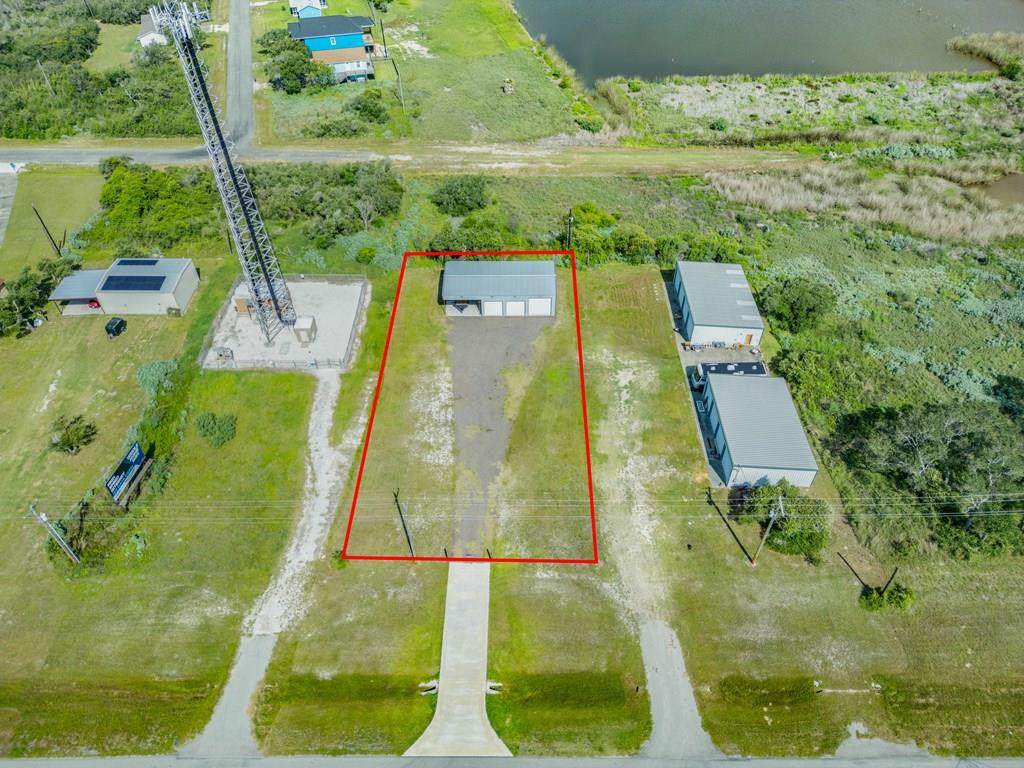 6855 Hwy 35 N - Photo 1